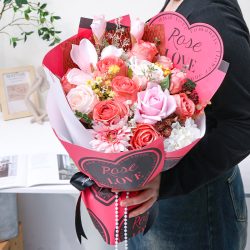 Rose Love Hot Pink Florist Wrapping Paper Pack 20 (35x50cm)